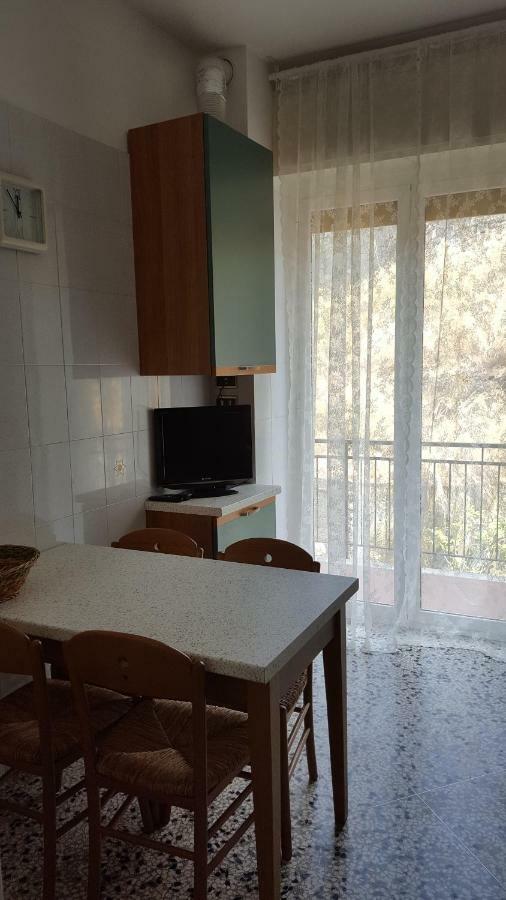 Casa Patrizia Apartment Noli Ngoại thất bức ảnh
